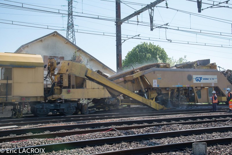 Train 2017 04 21 (1).jpg (414.22 Kio) Vu 5420 fois Train 2017 04 21 (1).jpg