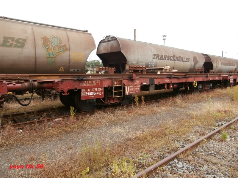 Uas S05-6 80 87 977 1 229-2 DJ=4.JPG