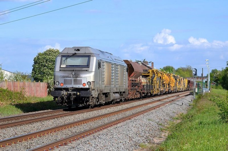 2018-04-26 Versigny (8) 17h48.jpg (117.33 Kio) Vu 2477 fois 2018-04-26 Versigny (8) 17h48.jpg