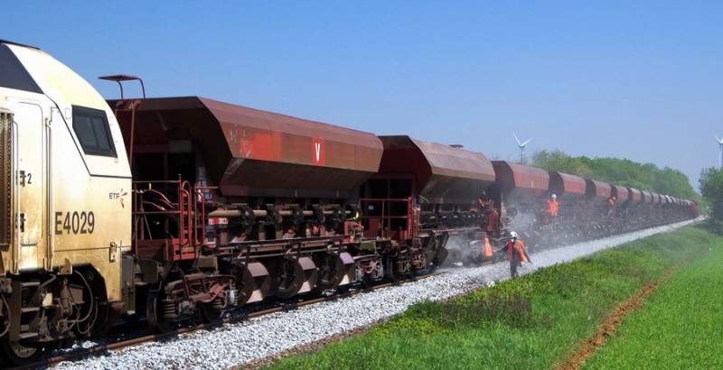 2018-05-04 prés de Nesle (3).jpg (135.35 Kio) Vu 2478 fois 2018-05-04 prés de Nesle (3).jpg