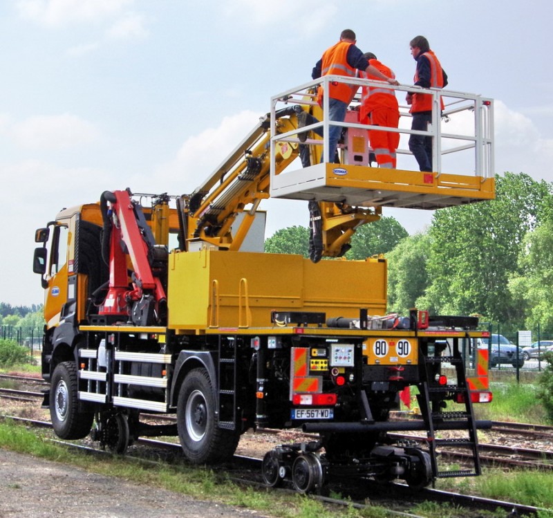 Geismar V2R 840 C-GR (2018-05-16 St Quentin) (2).jpg (258.48 Kio) Vu 3512 fois Geismar V2R 840 C-GR (2018-05-16 St Quentin) (2).jpg
