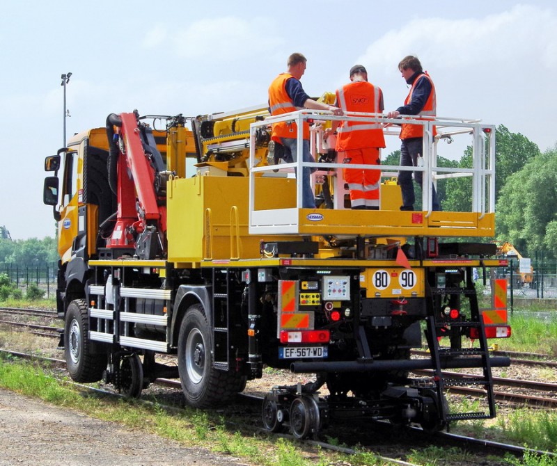 Geismar V2R 840 C-GR (2018-05-16 St Quentin) (1).jpg (253.68 Kio) Vu 4280 fois Geismar V2R 840 C-GR (2018-05-16 St Quentin) (1).jpg