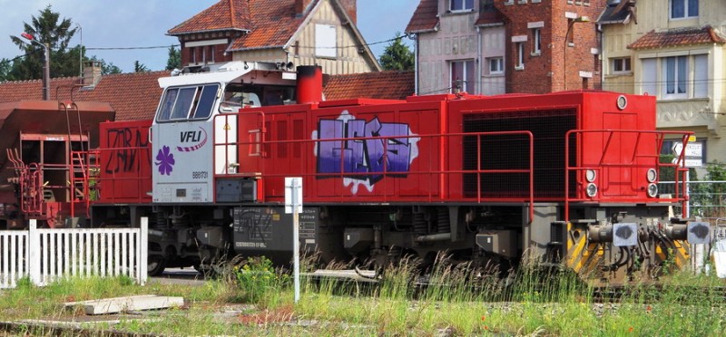 G 1206 BB 500 1814 (2018-05-30 gare de Chaulnes) (2).jpg (177.67 Kio) Vu 2880 fois G 1206 BB 500 1814 (2018-05-30 gare de Chaulnes) (2).jpg