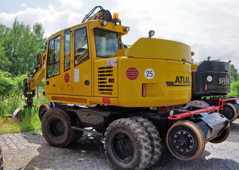 Atas 1404 KZW (2018-05-30 Villers-Bretonneux) ETTB n°241Z3901929 (1).jpg