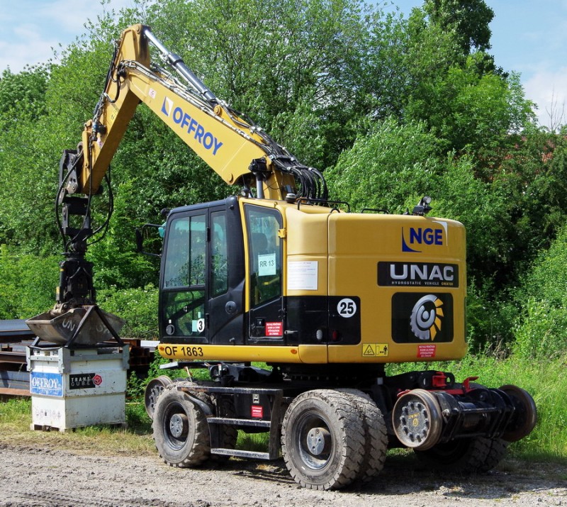 UNAC 22 TRR (2018-05-30 gare de Guillaucourt) OFFROY 0F1863 (2).jpg