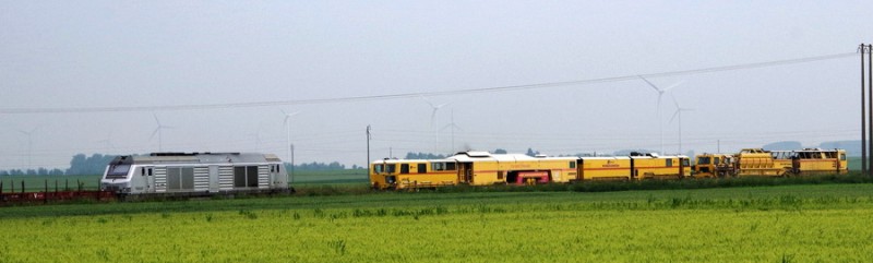 2018-06-06 Harbonnières (3).jpg (64.64 Kio) Vu 2969 fois 2018-06-06 Harbonnières (3).jpg