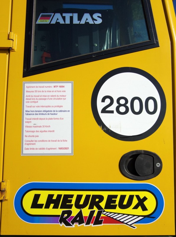 Atlas 1404 MZ (2018-06-27 PN n°9 Wiencourt-l'Equipèe) (3).jpg (174.27 Kio) Vu 1417 fois Atlas 1404 MZ (2018-06-27 PN n°9 Wiencourt-l'Equipèe) (3).jpg