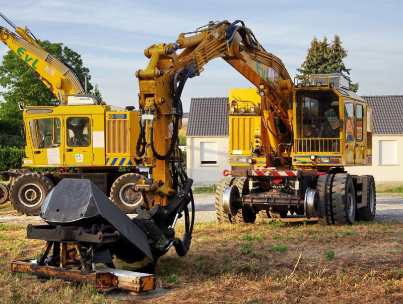 VaiaCar V704 FRS + (2018-07-09 gare de Mézières-sur-Oise) EVL 3 (3).jpg (271.13 Kio) Vu 6981 fois VaiaCar V704 FRS + (2018-07-09 gare de Mézières-sur-Oise) EVL 3 (3).jpg