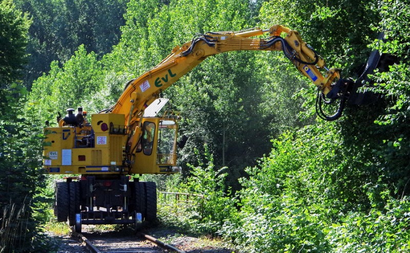 VaiaCar V704 FRS + (2018-07-09 gare de Mézières-sur-Oise) EVL 3 (1).jpg (325.48 Kio) Vu 6981 fois VaiaCar V704 FRS + (2018-07-09 gare de Mézières-sur-Oise) EVL 3 (1).jpg