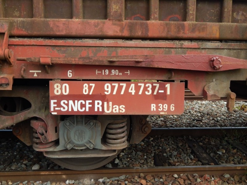 80 87 977 4 737 1 Uas  R39-6  R (7) (Copier).JPG