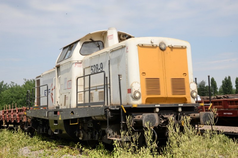99 87 9 182 528-9 (2018-07-03 Base de travaux de Douai).jpg (175.41 Kio) Vu 8452 fois 99 87 9 182 528-9 (2018-07-03 Base de travaux de Douai).jpg