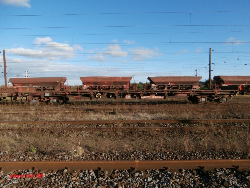 Uas R89-2 80 87 977 4 233-1 PSL=1.JPG
