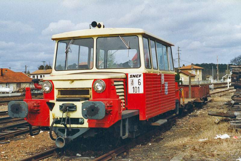 du65_612.jpg