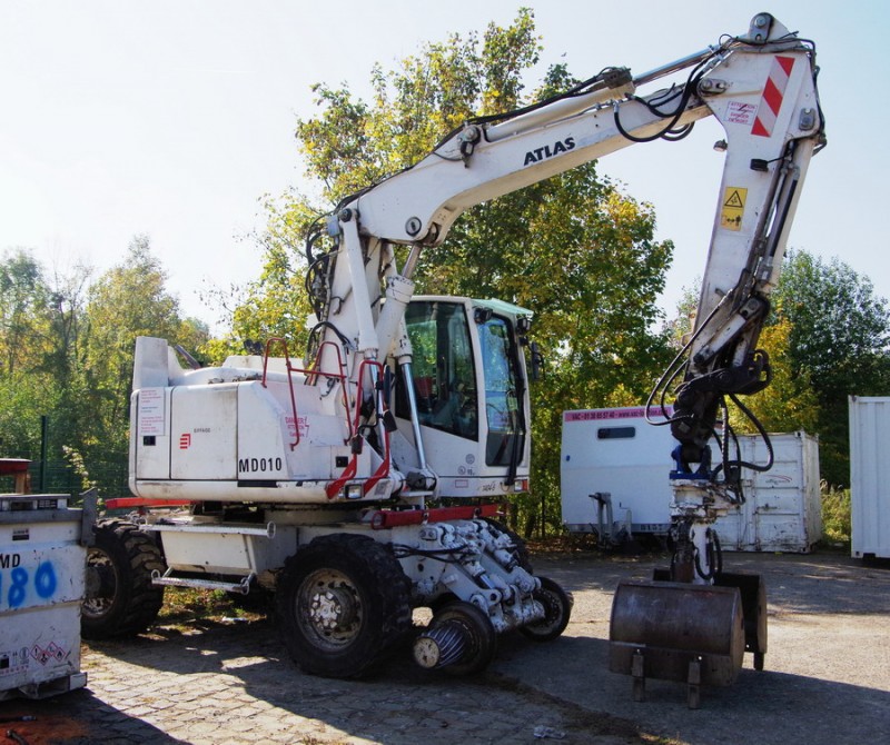 Atlas 1404ZW (2018-10-10 La Fère) Eiffage MD 010 (15).jpg