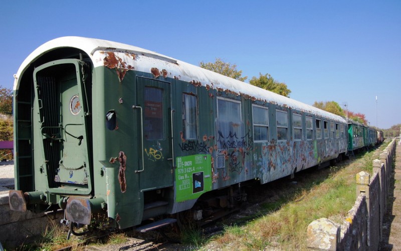 80 87 979 3 621-4 Uas H55 0 D-SNCFR (2018-10-10 gare de Guignicourt) (3).jpg (157.18 Kio) Vu 2766 fois 80 87 979 3 621-4 Uas H55 0 D-SNCFR (2018-10-10 gare de Guignicourt) (3).jpg