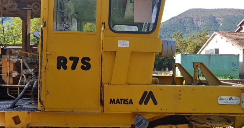Matisa R7 S n°6220 (2018-10-18 Annot) les Chemins de Fer de Provence (4).jpg (126.12 Kio) Vu 5612 fois Matisa R7 S n°6220 (2018-10-18 Annot) les Chemins de Fer de Provence (4).jpg