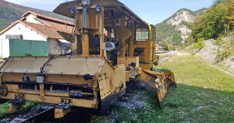 Matisa R7 S n°6220 (2018-10-18 Annot) les Chemins de Fer de Provence (3).jpg (188.22 Kio) Vu 5612 fois Matisa R7 S n°6220 (2018-10-18 Annot) les Chemins de Fer de Provence (3).jpg