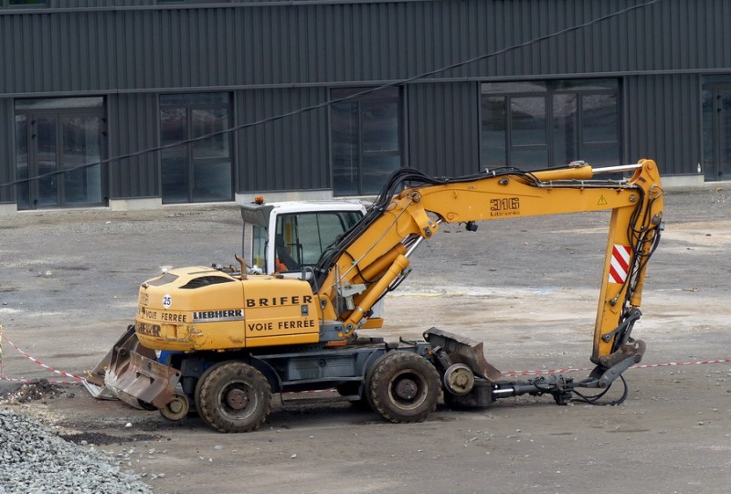 Liebherr 316 (2018-07-01 IMATEQ SPDC) (1) .jpg (199.77 Kio) Vu 5311 fois Liebherr 316 (2018-07-01 IMATEQ SPDC) (1) .jpg