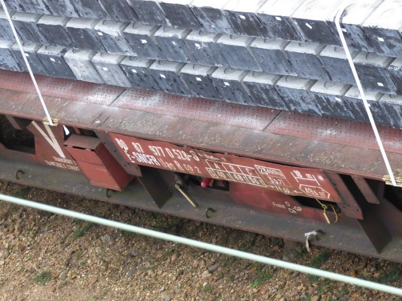 80 87 977 0 528-8 Uas R09 2 F-SNCFR (2019-01-06 SPDC)  (2).jpg