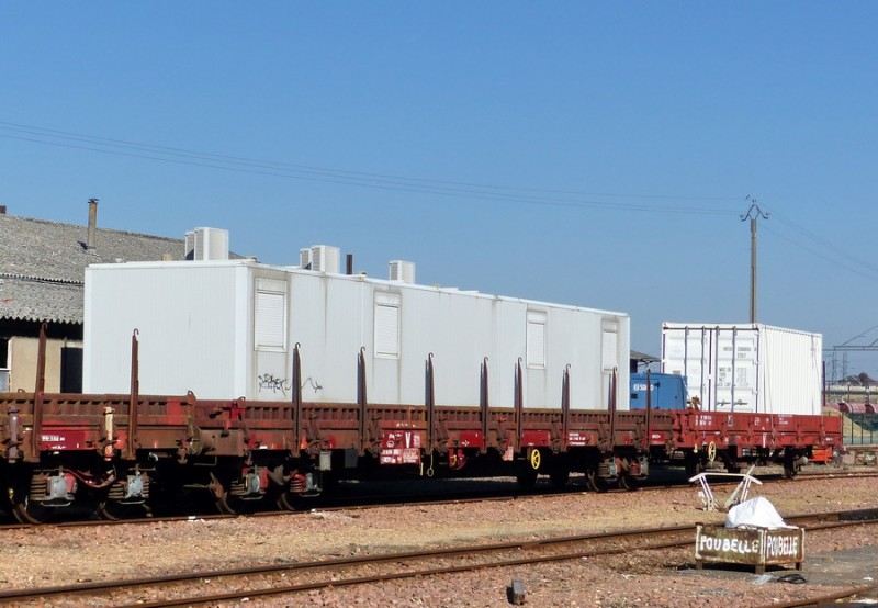 80 87 974 4 000-1 Uas R43 6 F-SNCFR (2019-02-24 SPDC) (2).jpg
