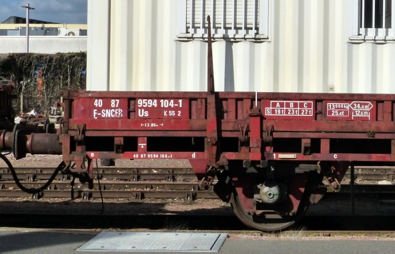 40 87 959 4 104-1 Us K55 2 F-SNCFR (2019-03-11 gare de Joué-les-Tours) (2.jpg