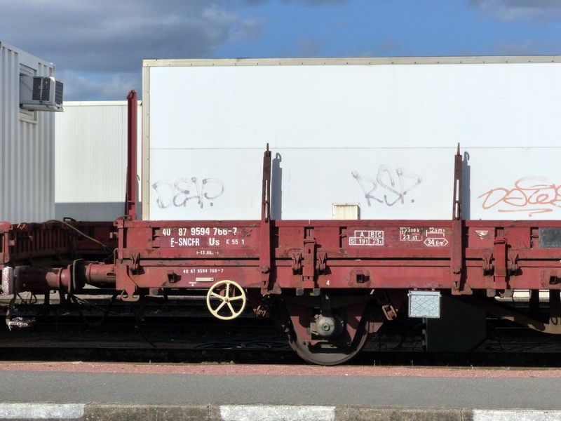 40 87 959 4 766-7 Us K55 1 F-SNCFR (2019-03-11 gare de Joué-les-Tours) (3).jpg (159.27 Kio) Vu 1663 fois 40 87 959 4 766-7 Us K55 1 F-SNCFR (2019-03-11 gare de Joué-les-Tours) (3).jpg