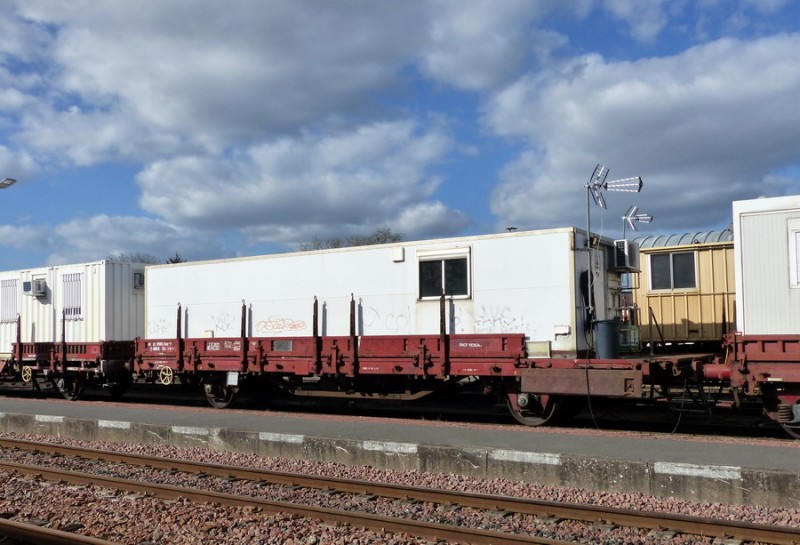 40 87 959 4 766-7 Us K55 1 F-SNCFR (2019-03-11 gare de Joué-les-Tours) (4).jpg