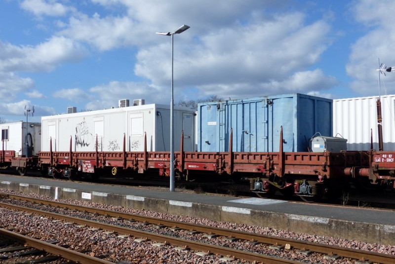 80 87 979 4 765-8 Uas R55 6 F-SNCFR (2019-03-11 gare de Joué-les-Tours) (6).jpg