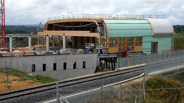 lgv-gare-2010_07_22_29[1].JPG
