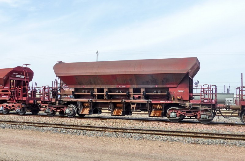 80 87 977 9 482-9 Uas D12 6 F-SNCFR (2019-04-15 SPDC) (1).jpg