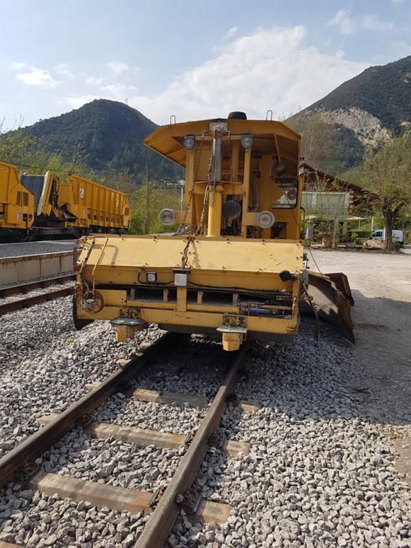 matisa R7 S n°6220 (2019-04-00 Villars-sur-Var) (4).jpg (296.26 Kio) Vu 5960 fois matisa R7 S n°6220 (2019-04-00 Villars-sur-Var) (4).jpg