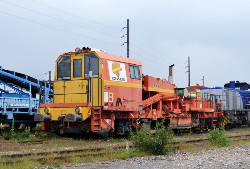 99 87 9 125 522-2 R21 (2019-05-19 SPDC) Matisa n°47057 Colas Rail (1).jpg (196.03 Kio) Vu 8797 fois 99 87 9 125 522-2 R21 (2019-05-19 SPDC) Matisa n°47057 Colas Rail (1).jpg