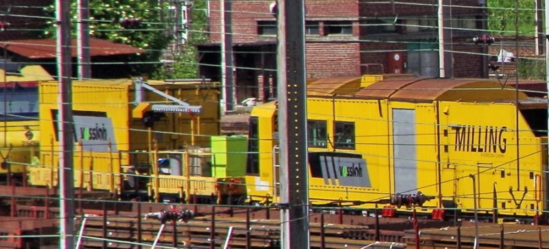 Vossloh Stabag (2019-05-25 Tergnier) ''Goliath'' Alpha Rail Team (9).jpg