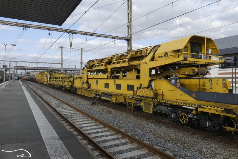 (12) Train de coupe.jpg