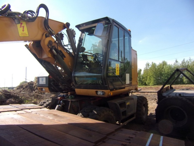 CASE WX 170 PRR (2019-06-02 Somain) UNIFER (1).jpg (140.83 Kio) Vu 4371 fois CASE WX 170 PRR (2019-06-02 Somain) UNIFER (1).jpg