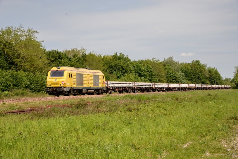 75092 (2019-06-04 passage à Noyelle-sur-Mer) 62032 Conchil Longueau.jpg (204.81 Kio) Vu 13316 fois 75092 (2019-06-04 passage à Noyelle-sur-Mer) 62032 Conchil Longueau.jpg