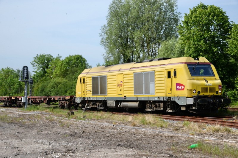 75092 (2019-06-04 gare de de Conchi-le-Temple) 62031 de Longueau (3).jpg (251.5 Kio) Vu 11677 fois 75092 (2019-06-04 gare de de Conchi-le-Temple) 62031 de Longueau (3).jpg
