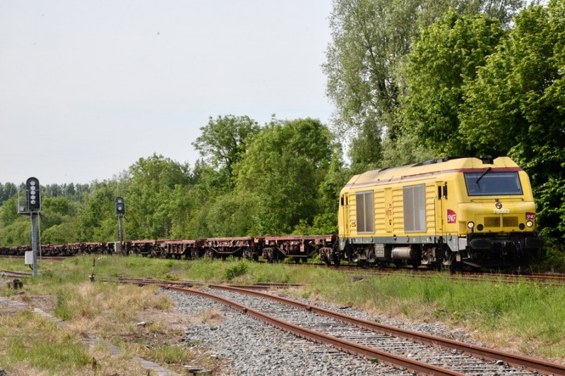 75092 (2019-05-23 gare de Conchi-le-Temple) 62031 de Lngueau (1).jpg (243.74 Kio) Vu 13316 fois 75092 (2019-05-23 gare de Conchi-le-Temple) 62031 de Lngueau (1).jpg