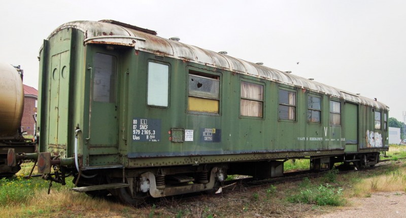 80 87 979 2 165-3 Uas H70 0 SNCF-LL (2019-06-26 C2MI Arras) (4).jpg (126.37 Kio) Vu 18813 fois 80 87 979 2 165-3 Uas H70 0 SNCF-LL (2019-06-26 C2MI Arras) (4).jpg