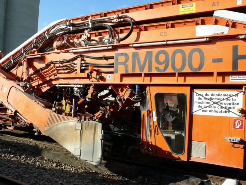 RM900-38.jpg