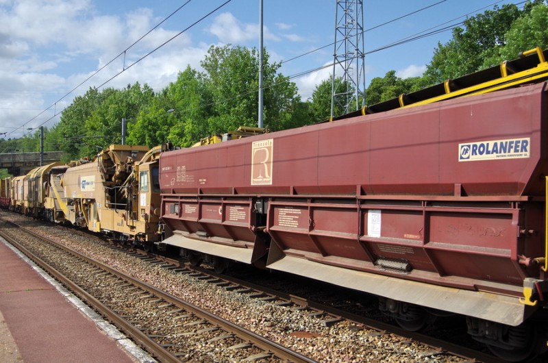 2019-07-30 Poix de Picardie Train XD (4).jpg (228.44 Kio) Vu 4166 fois 2019-07-30 Poix de Picardie Train XD (4).jpg