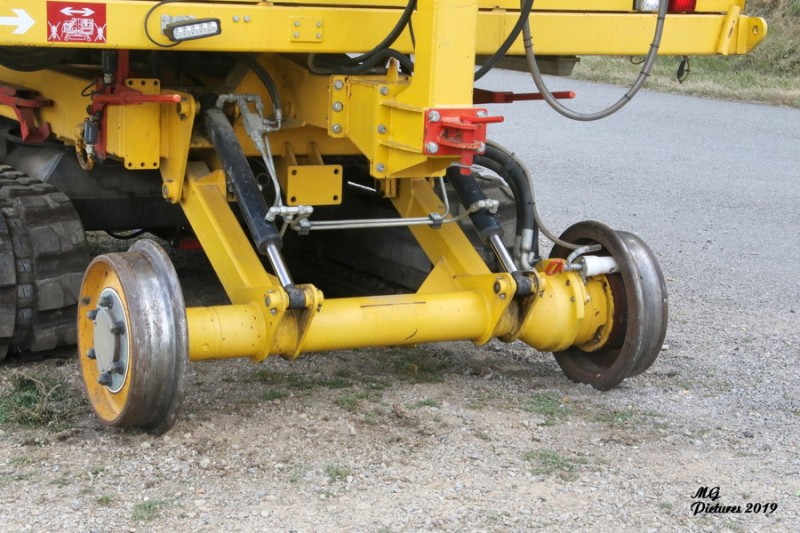 NEOTEC ELAN00C (2019-08-10 près de Bersac-sur-Rivale 87) Meccoli ELEC ELAN 4 (8).jpg