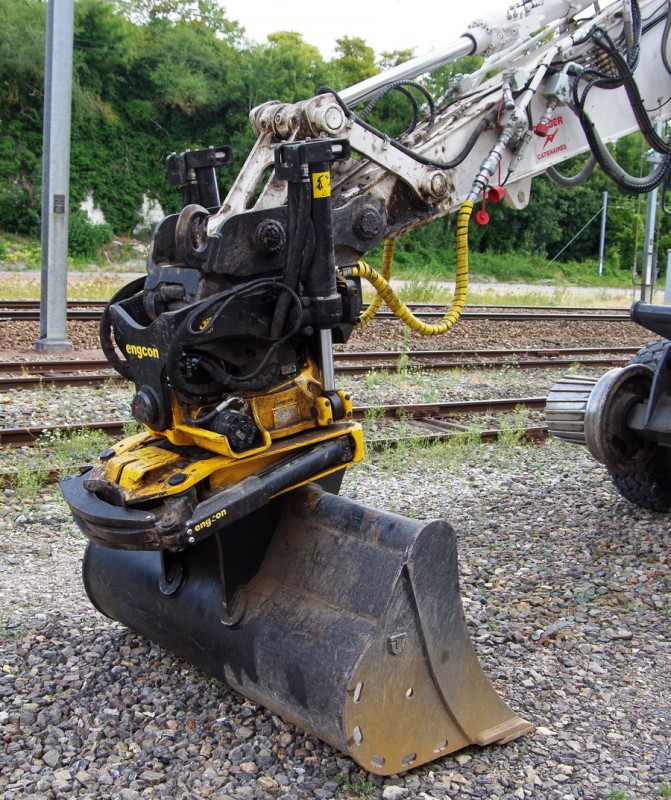 ACX23RR (2019-08-12 Poix-de-Picardie) Delcourt Rail D17 (4).jpg