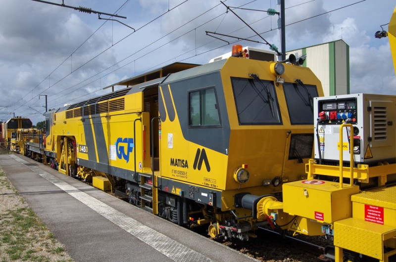 (111) 2019-08-12 gare d'Abancourt.jpg