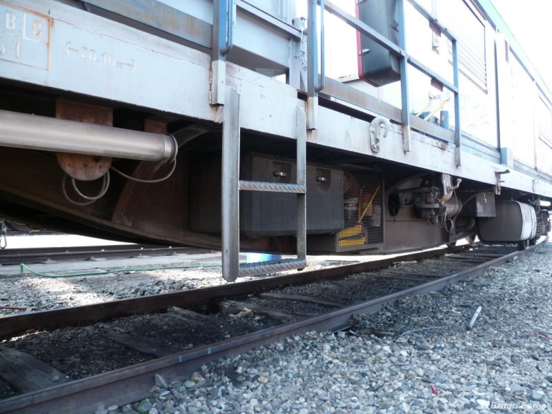 80 87 979 4 214-7 - Uas R54 4 - TL (90)-light.JPG