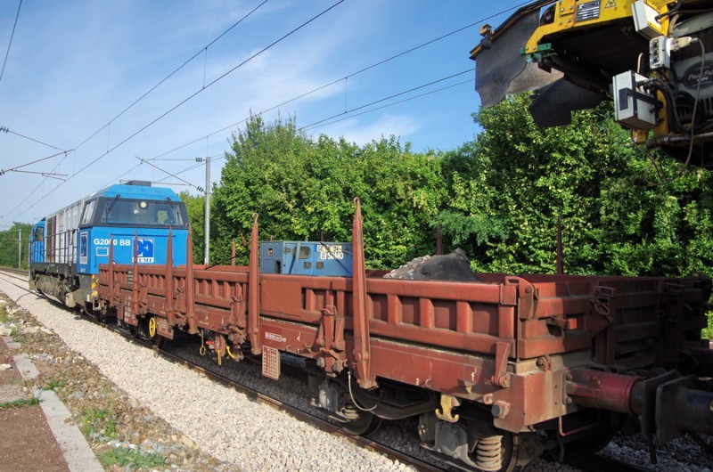 33 87 3983 524-1 Remms RIV F-ERSA (2019-08-27 gare de Famechon) (2).jpg