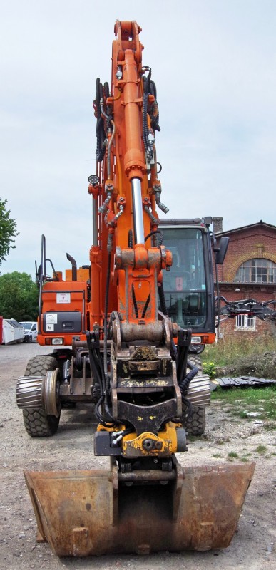 DOOSAN DX160W RW (2019-08-27 Poix de Picardie) Delcourt Rail D6 (11).jpg