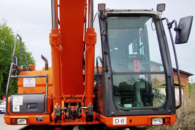 DOOSAN DX160W RW (2019-08-27 Poix de Picardie) Delcourt Rail D6 (15).jpg