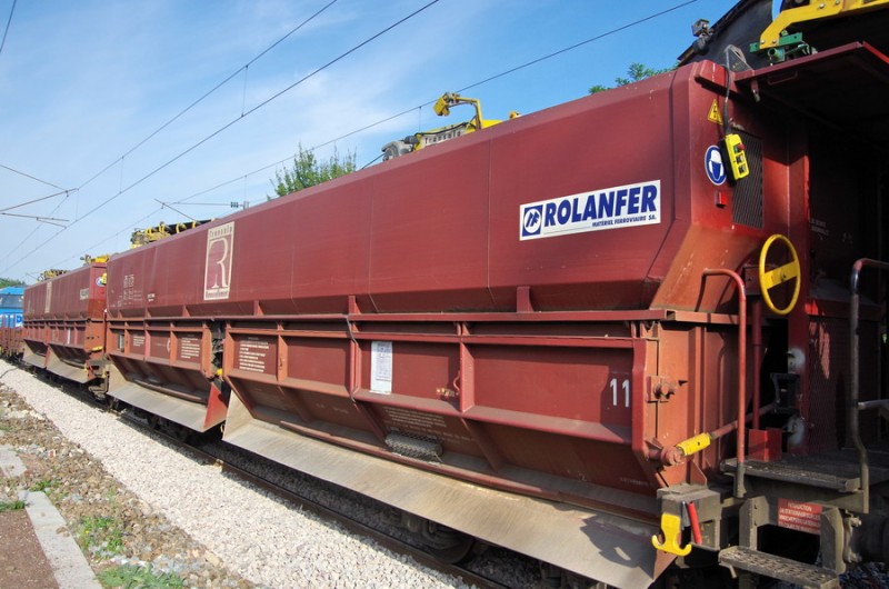 99 87 9 352 618-2 Falns (2019-08-27 gare de Famechon) TR11 (2).jpg (176.26 Kio) Vu 1085 fois 99 87 9 352 618-2 Falns (2019-08-27 gare de Famechon) TR11 (2).jpg