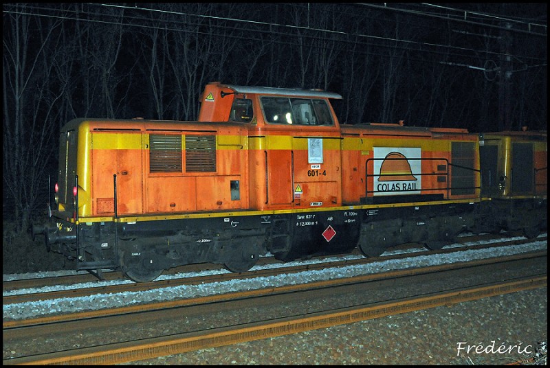 V212R 601-4 Coutras01 200112-border.jpg